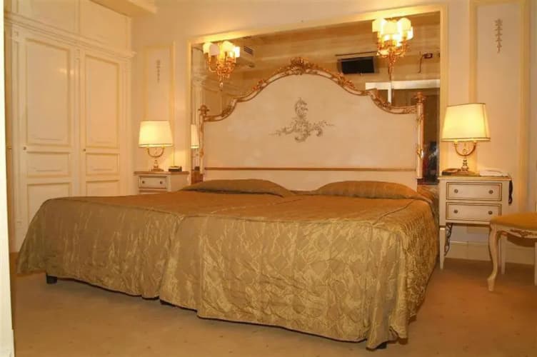 Hotel Champagne Palace, photo 3