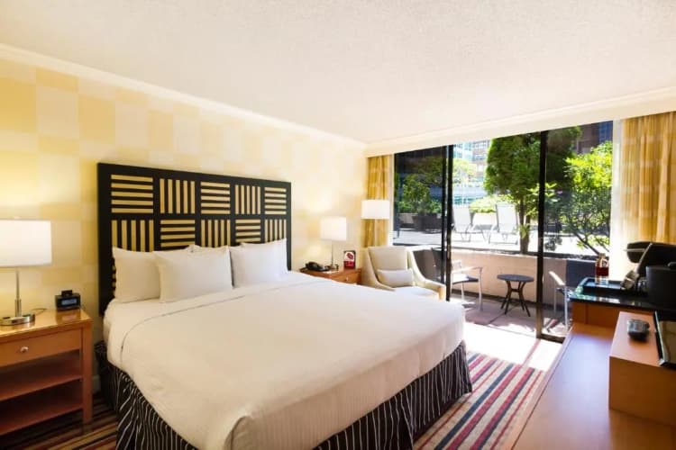 Pinnacle Hotel Harbourfront photo 5