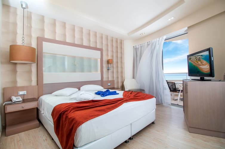 Pegasos Deluxe Beach Hotel photo 5