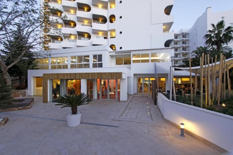 Hotel BG Pamplona, photo 2
