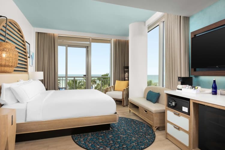 The Hiatus Clearwater Beach, Curio Collection by Hilton photo 4