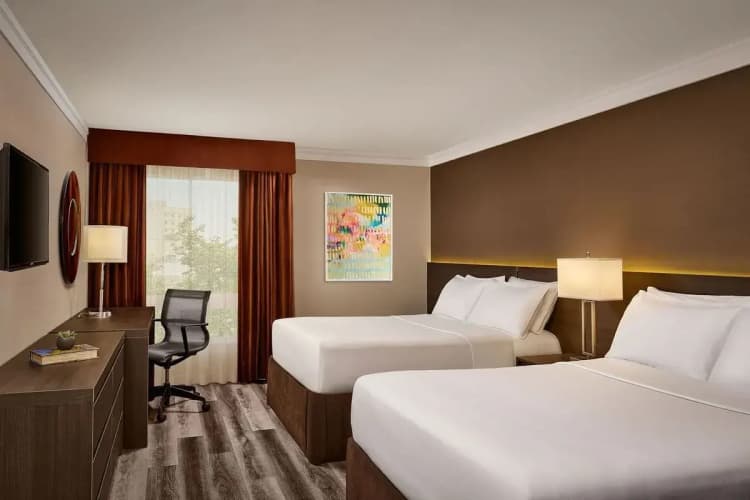 Varscona Hotel On Whyte photo 5