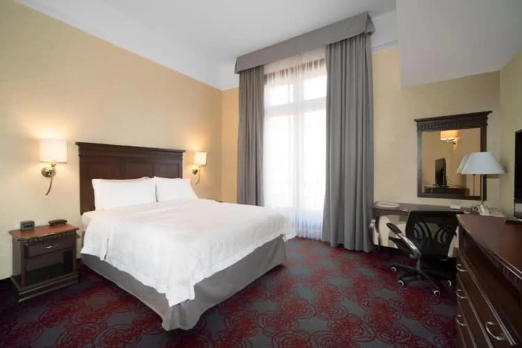 Hampton Inn & Suites Mexico City - Centro Historico photo 5