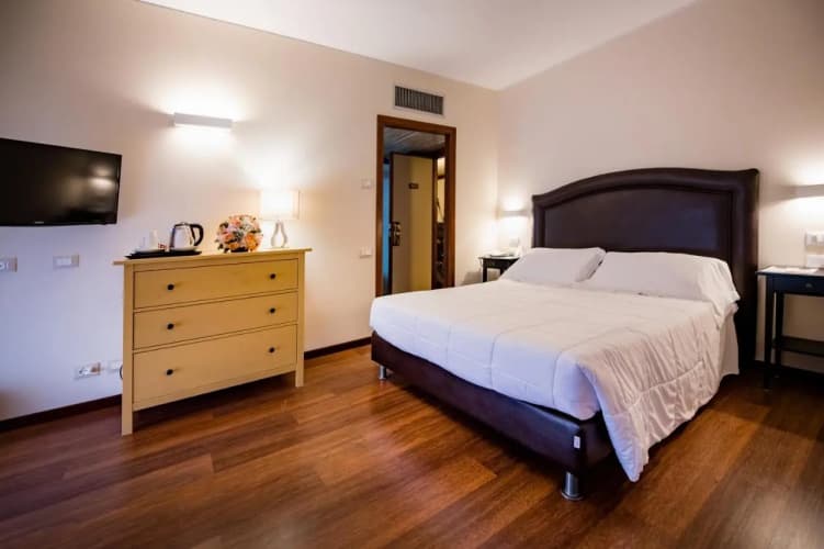 Astoria Palace photo 3