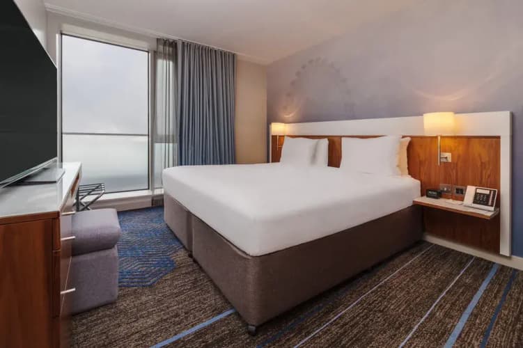 DoubleTree by Hilton Hotel London - Tower of London photo 5