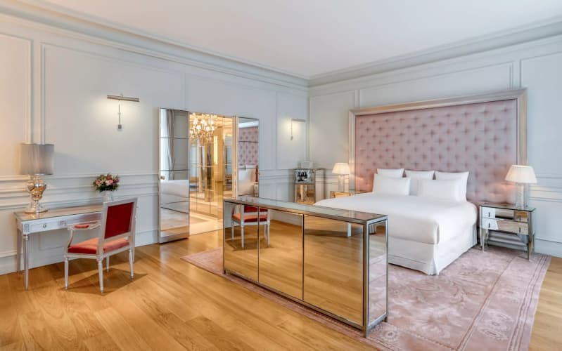 Hotel Le Royal Monceau Raffles Paris photo 4