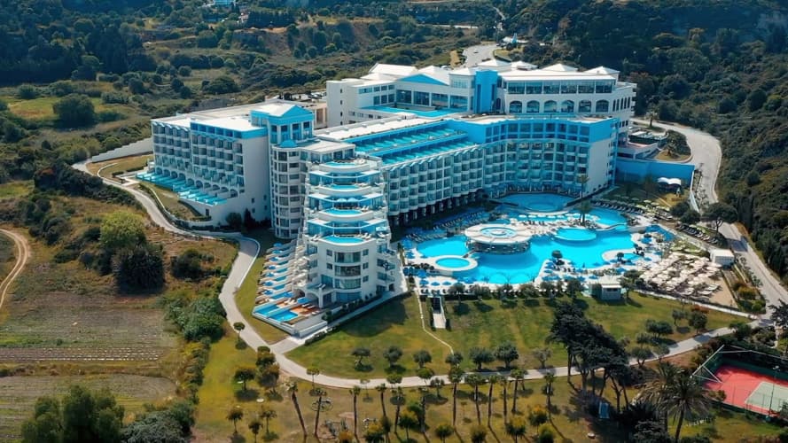 Atrium Platinum Luxury Resort Hotel & Spa photo 2