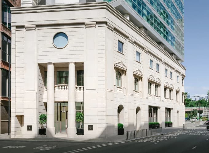 Lanson Place photo 2