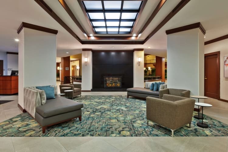 Embassy Suites by Hilton Auburn Hills photo 3