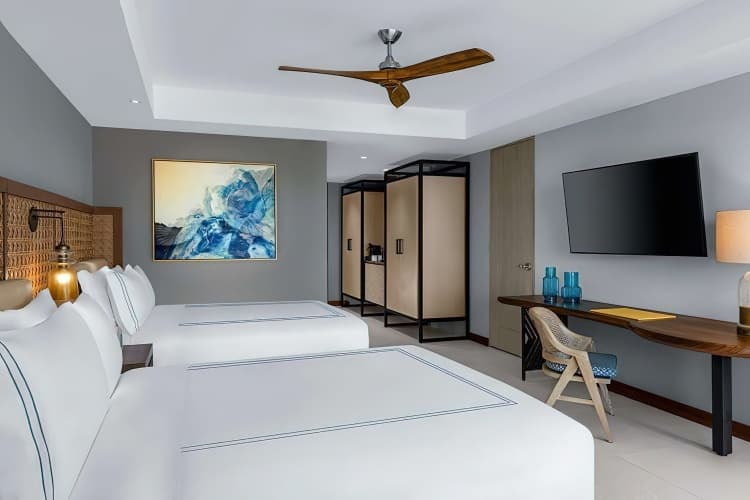 Conrad Punta de Mita, photo 3