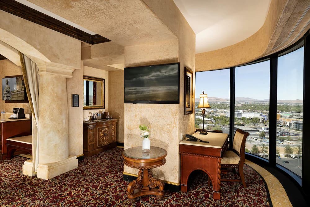 Peppermill Resort Spa Casino, photo 3
