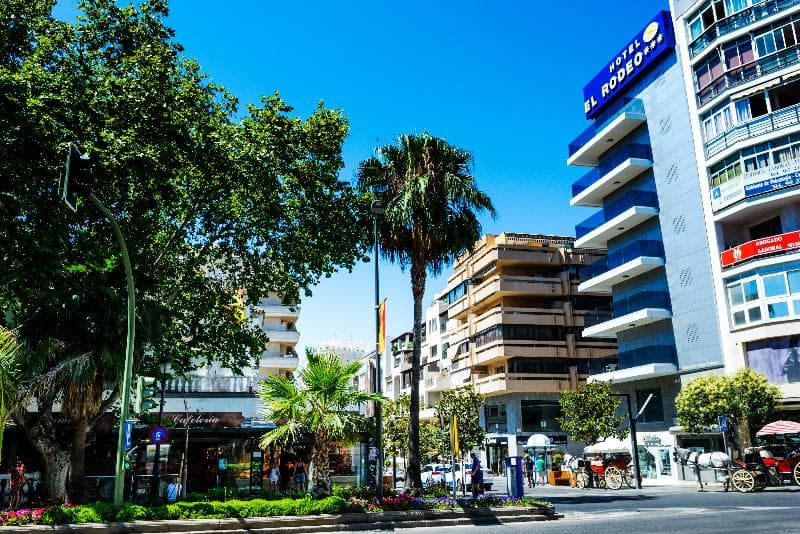 El Hotel Monarque El Rodeo, photo 1