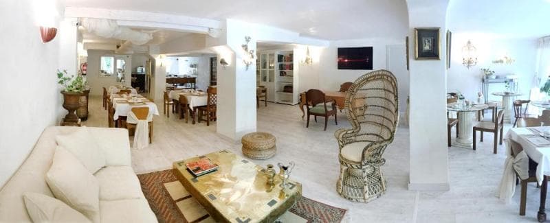 Hotel Maria Luisa, photo 1