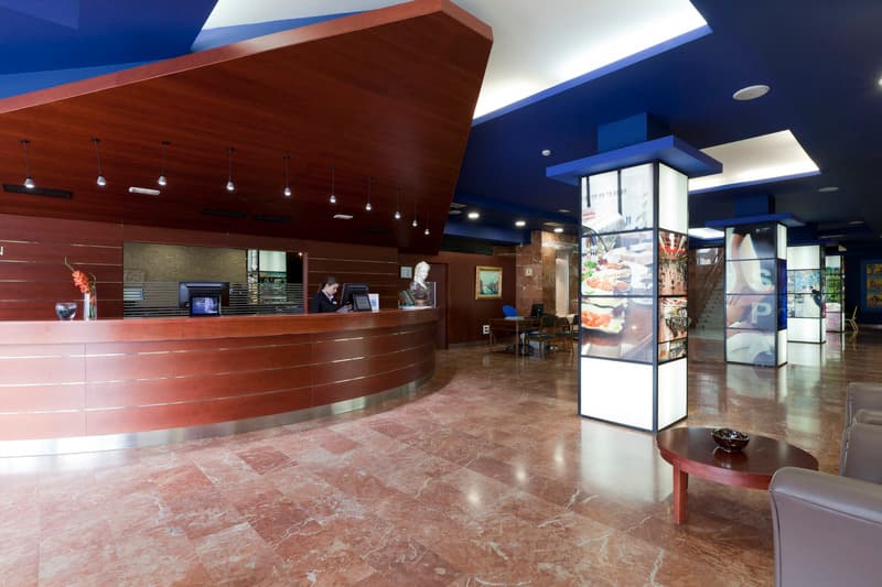 Olympia Hotel Events & Spa photo 1