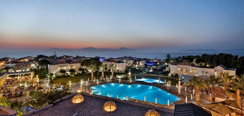 Neptune Luxury Resort, photo 1