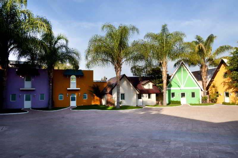 Real De Minas Poliforum, photo 1