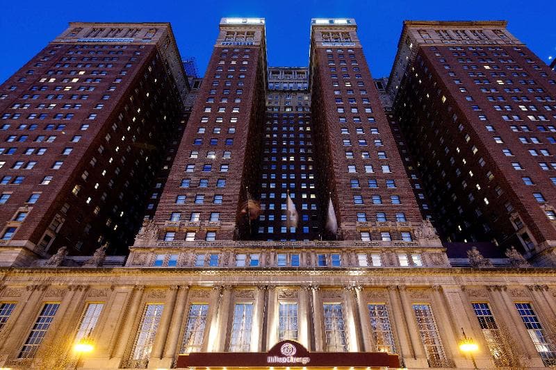 Hilton Chicago, photo 1
