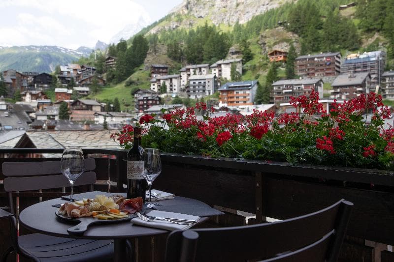 Hotel Schweizerhof photo 1