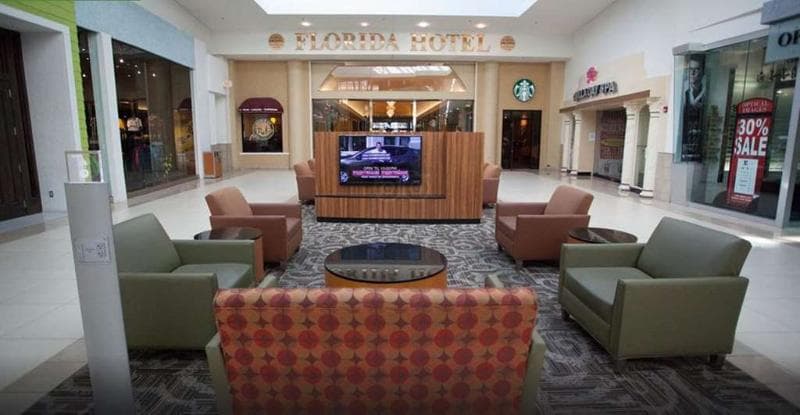 The Florida Hotel & Conference Center at the Florida Mall, photo 1