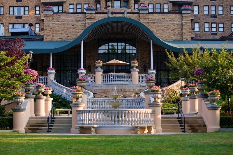 Omni Shoreham Hotel, photo 1
