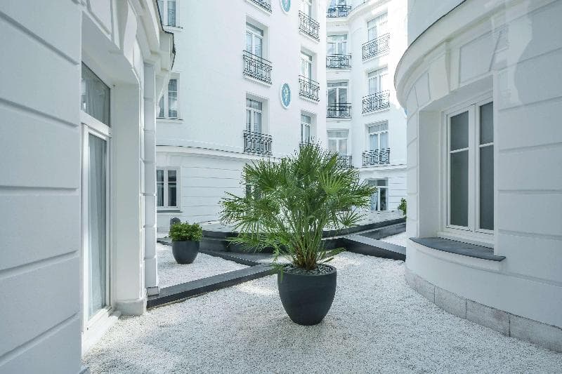 Maison Astor Paris, Curio Collection by Hilton, photo 1