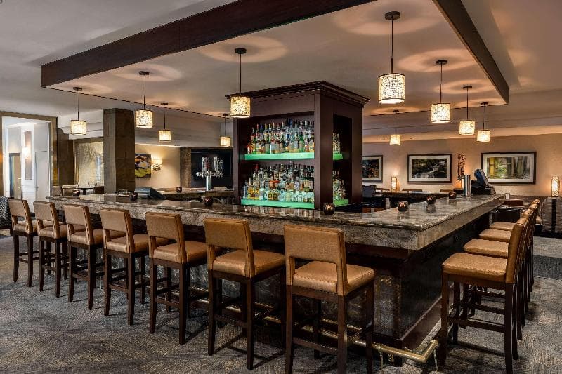 Laguardia Plaza Hotel, photo 1