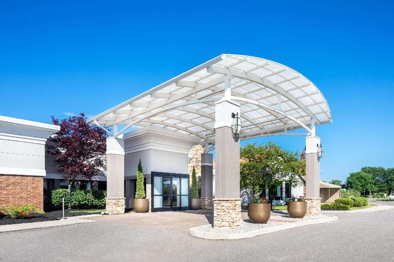 DoubleTree by Hilton Ann Arbor North photo 1