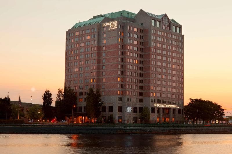 DoubleTree Suites by Hilton Hotel Boston - Cambridge, photo 1