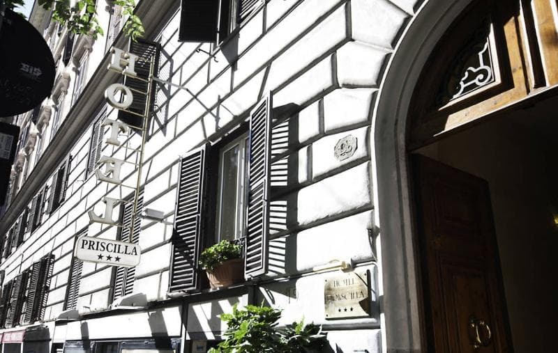 Hotel Priscilla photo 1