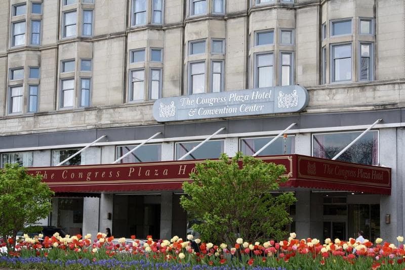 The Congress Plaza, photo 1