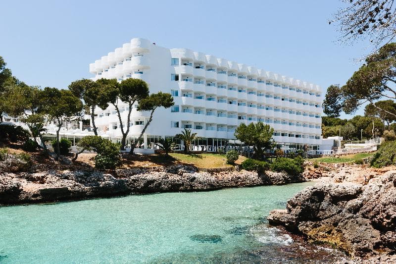 Aluasoul Mallorca Resort - Adults Only photo 1