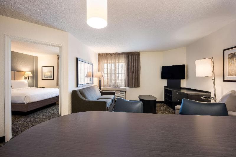 Sonesta Simply Suites Boston Burlington, photo 1