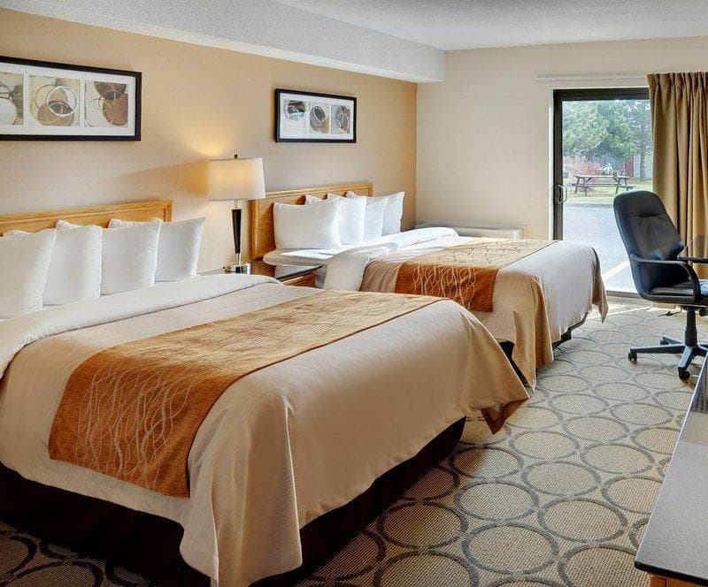 Comfort Inn Sudbury South End, photo 1