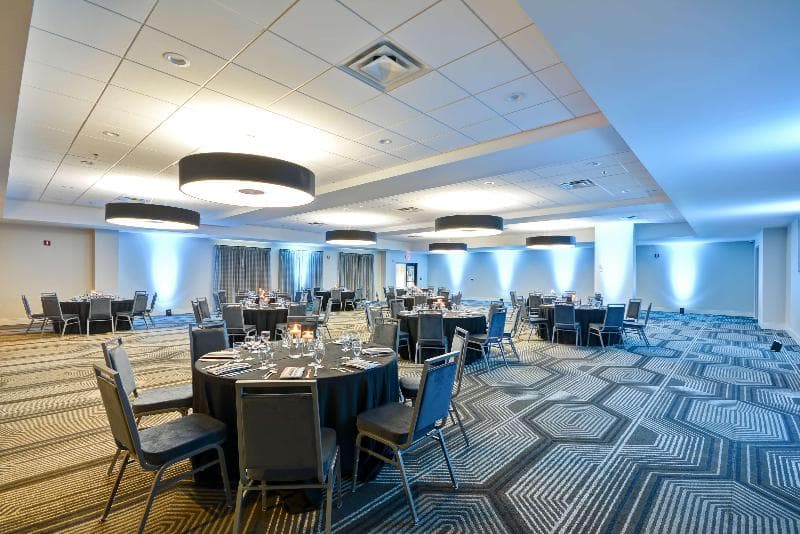 Embassy Suites by Hilton Charlotte, photo 1