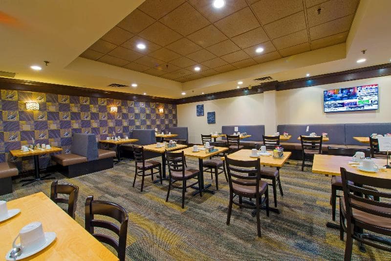 Best Western Plus Toronto Airport Hotel, photo 1