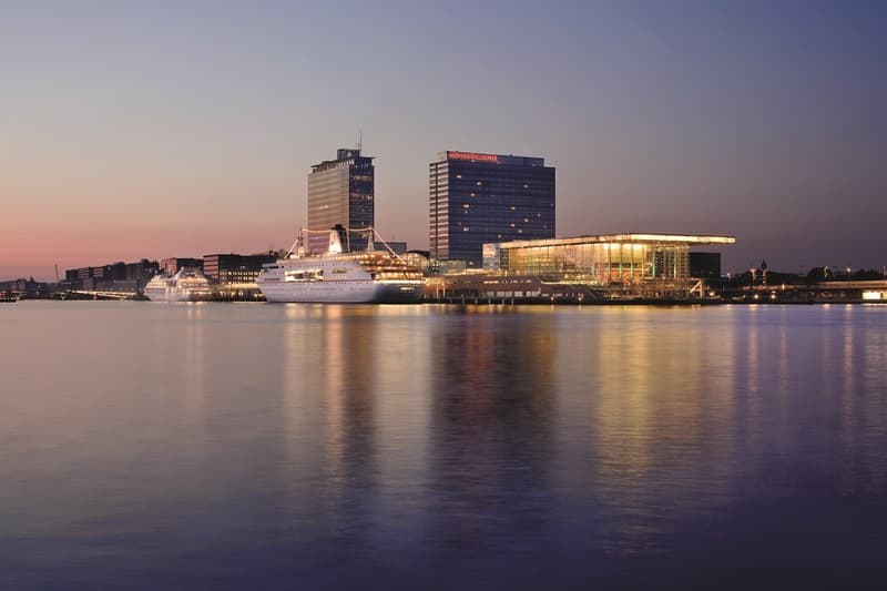 Movenpick Hotel Amsterdam City Centre photo 1