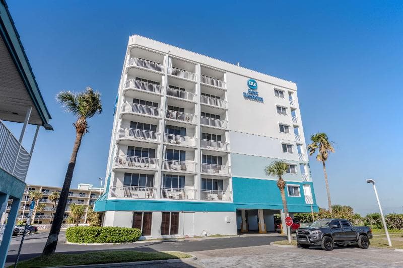 Best Western Cocoa Beach Hotel & Suites, photo 1