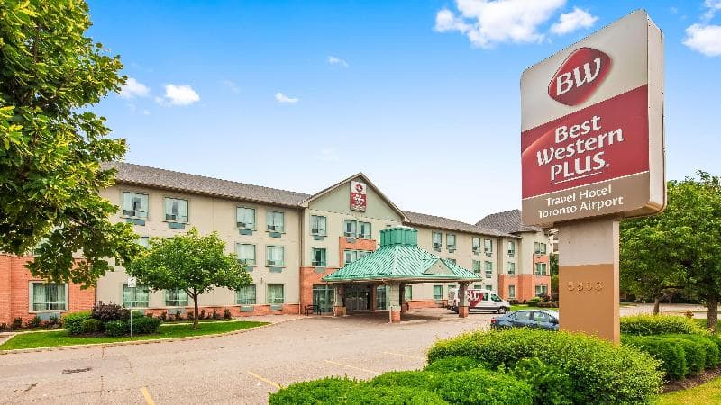 Best Western Plus Travel Hotel Toronto Airport, photo 1