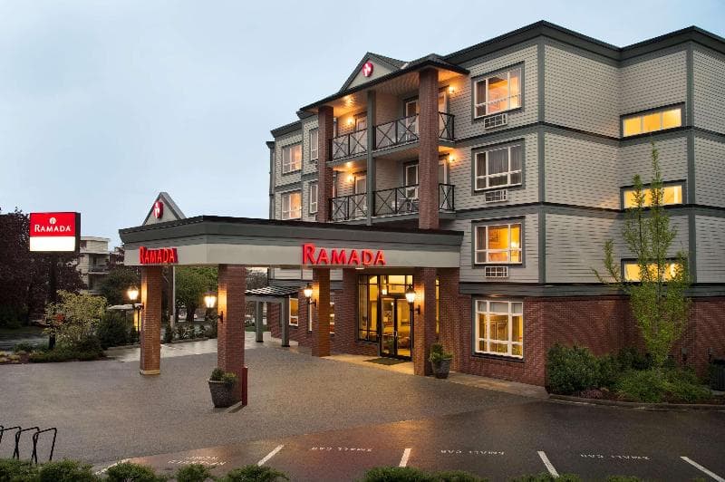 Ramada by Wyndham Nanaimo photo 1
