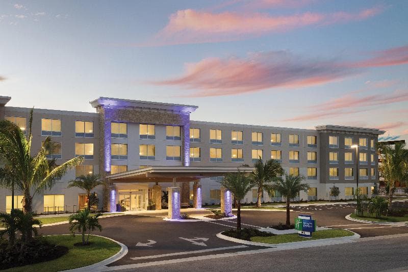 Holiday Inn Express Cape Canaveral, an IHG Hotel, photo 1
