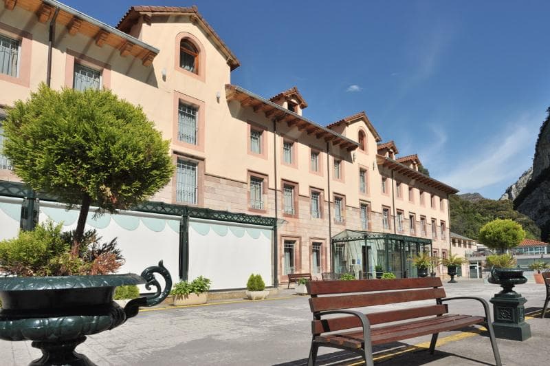 Hotel Balneario de la Hermida, photo 1