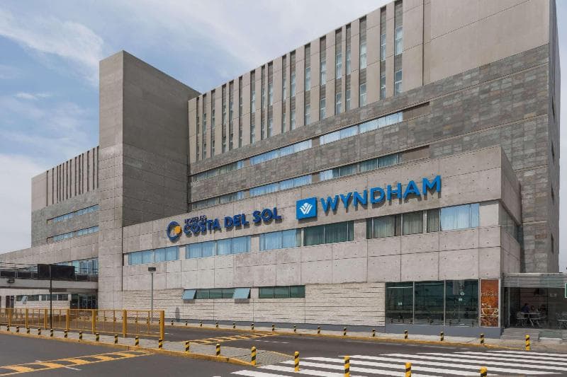 Wyndham Costa del Sol Lima Airport photo 1