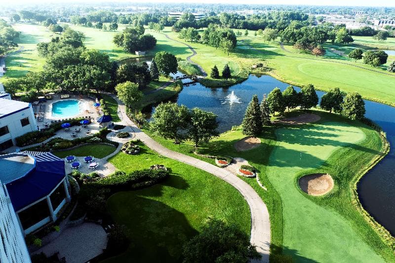 Hilton Chicago/Oak Brook Hills Resort & Conference Center, photo 1