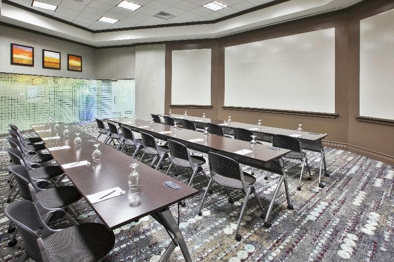 Embassy Suites by Hilton Columbus Airport, photo 1