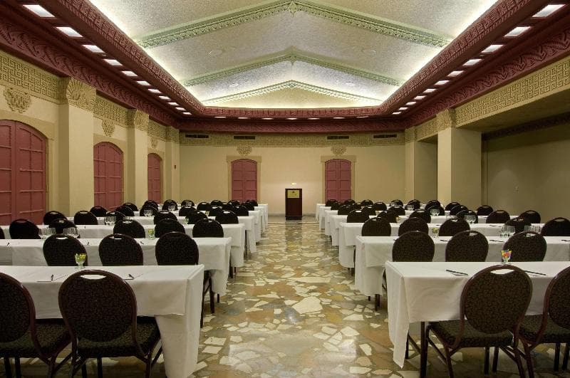 Hilton President Kansas City, photo 1