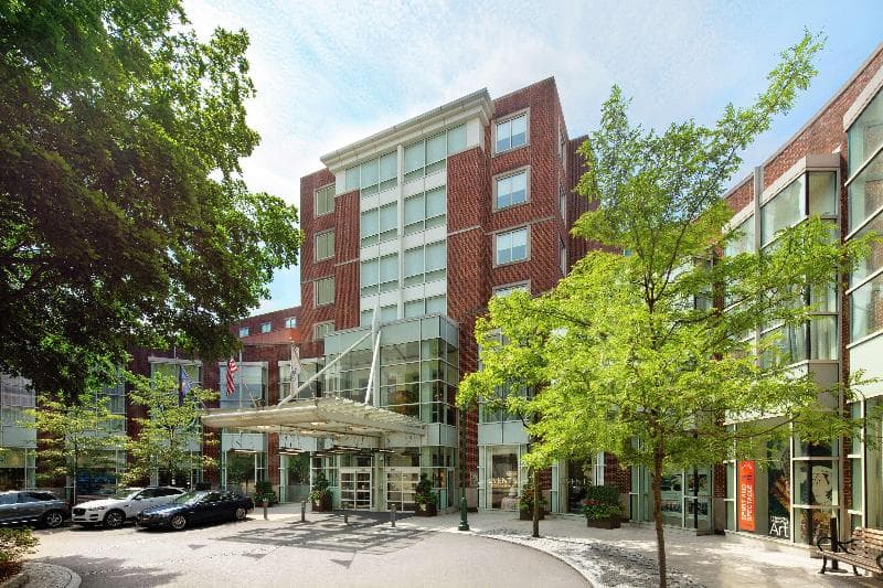 The Inn at Penn, a Hilton Hotel, photo 1
