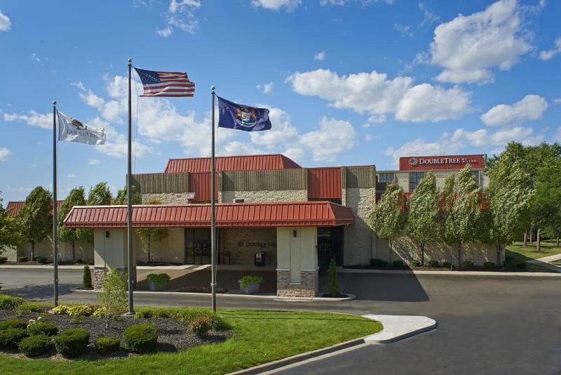 DoubleTree by Hilton Hotel Detroit - Dearborn, photo 1
