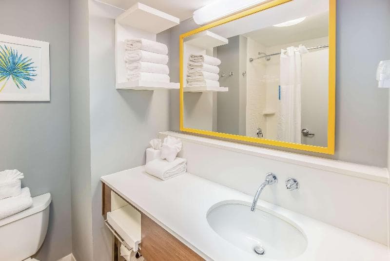 Hampton Inn Pensacola Beach, photo 1