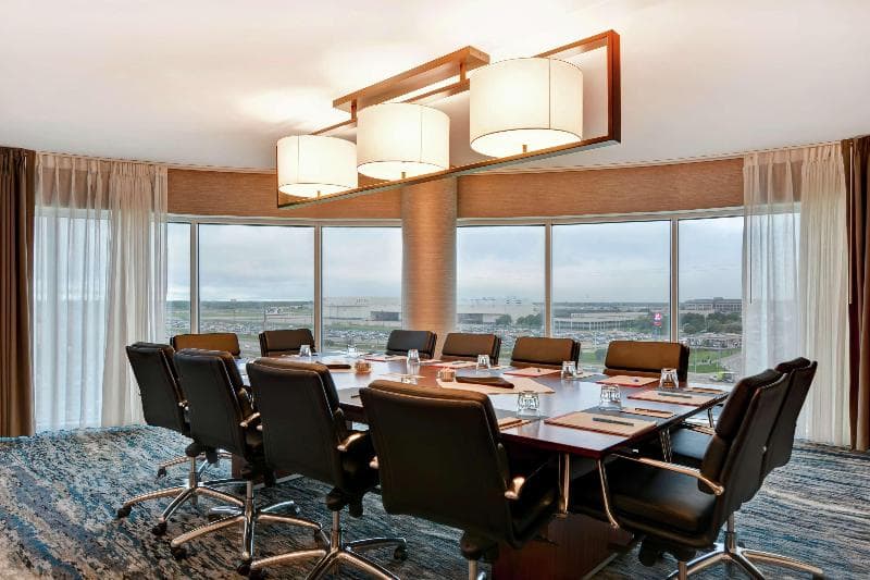 Embassy Suites by Hilton Minneapolis Airport, photo 1