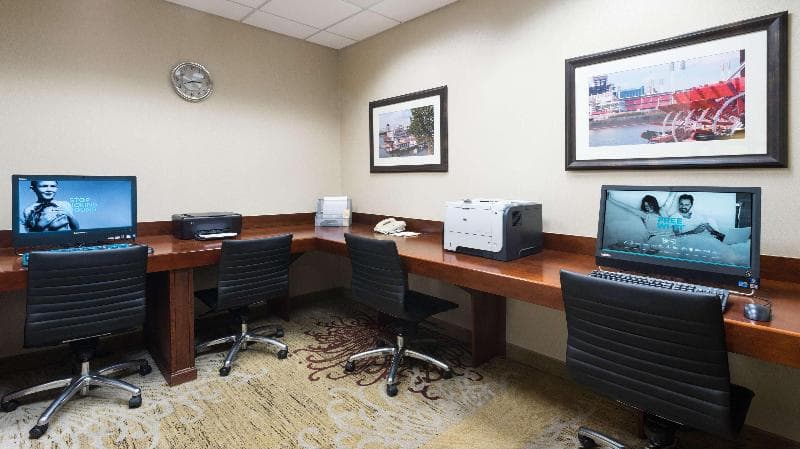 DoubleTree Suites by Hilton Hotel Cincinnati - Blue Ash, photo 1